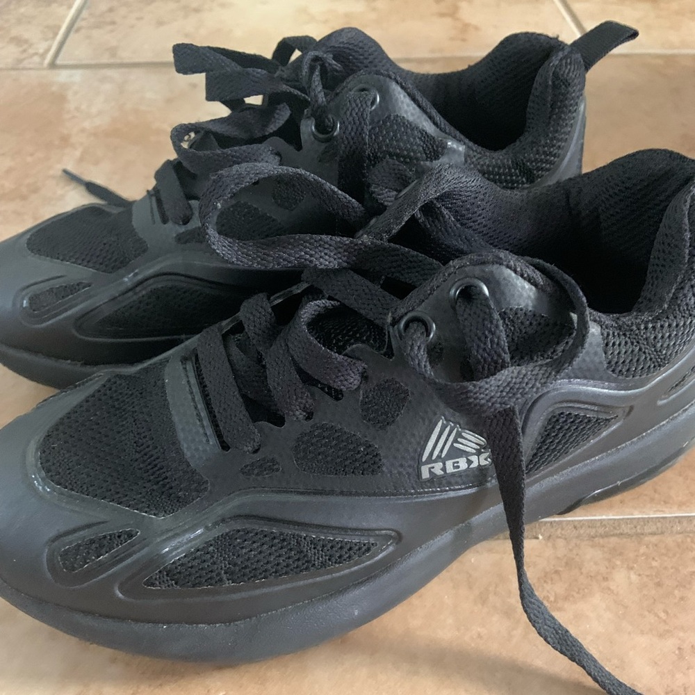 Boys RBX sneakers